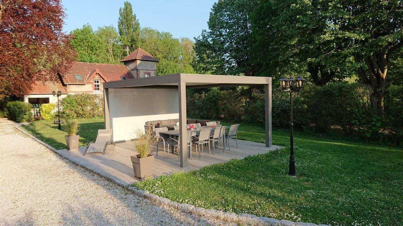 Le Manoir De Louviers Apartment Exterior photo